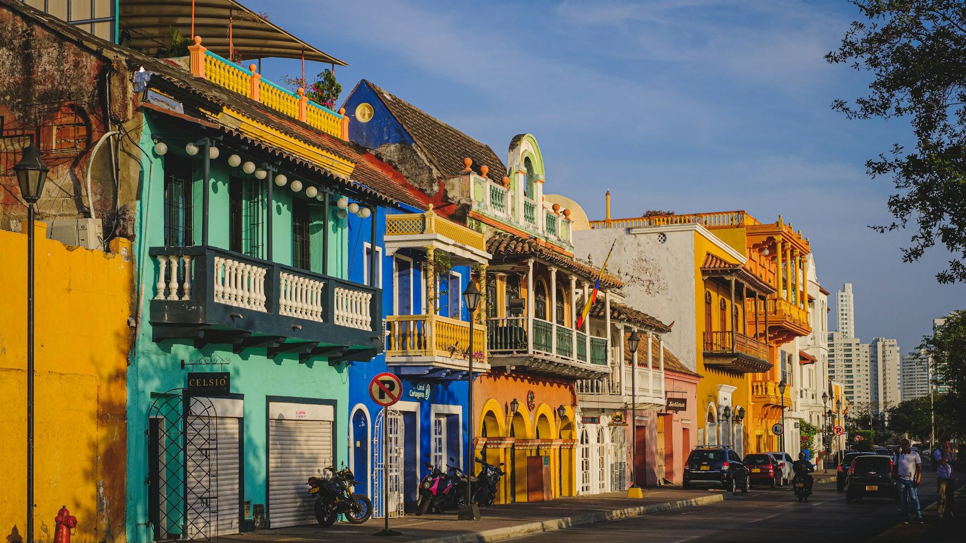 Calles coloridas del centro histórico de Cartagena